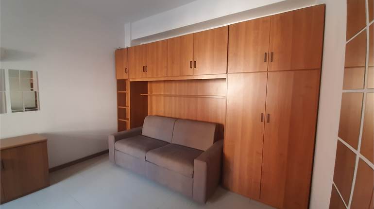 Studio flat for rent in Milano