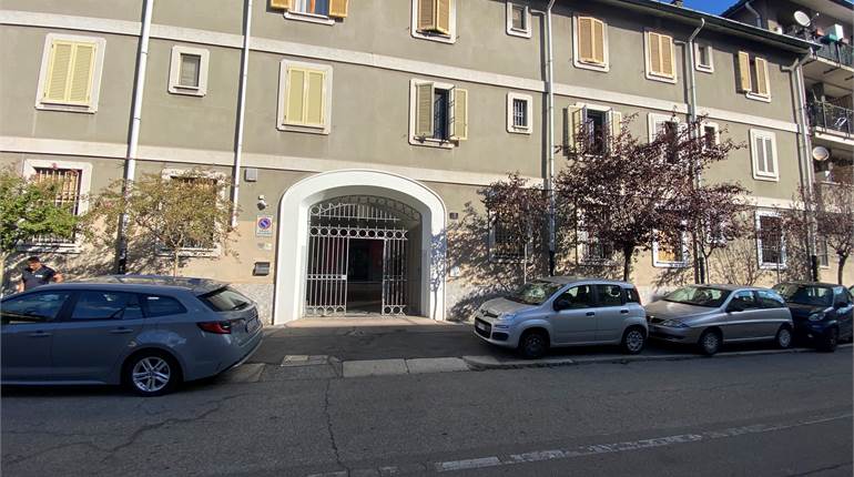 TRILOCALE ARREDATO A LAMBRATE