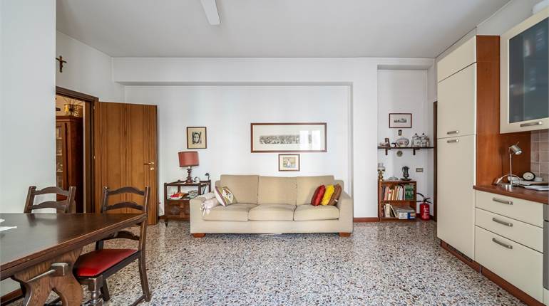 BILOCALE VIALE LUCANIA