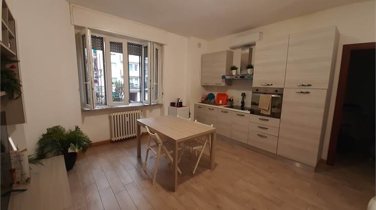 BILOCALE ARREDATO IN PORTA VITTORIA