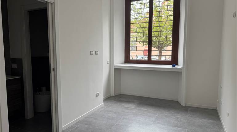Office for rent in Milano