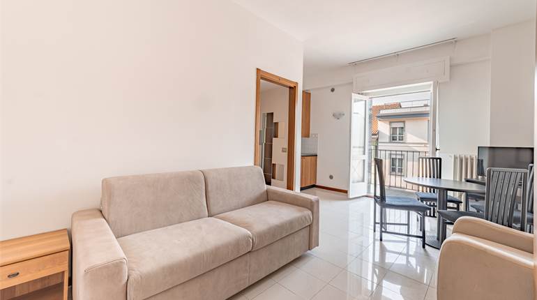 Studio flat for rent in Milano