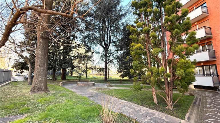 TRILOCALE IN VENDITA IN MONTE STELLA