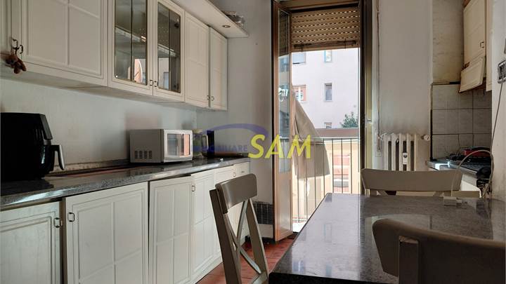 BILOCALE IN VIALE MOLISE 