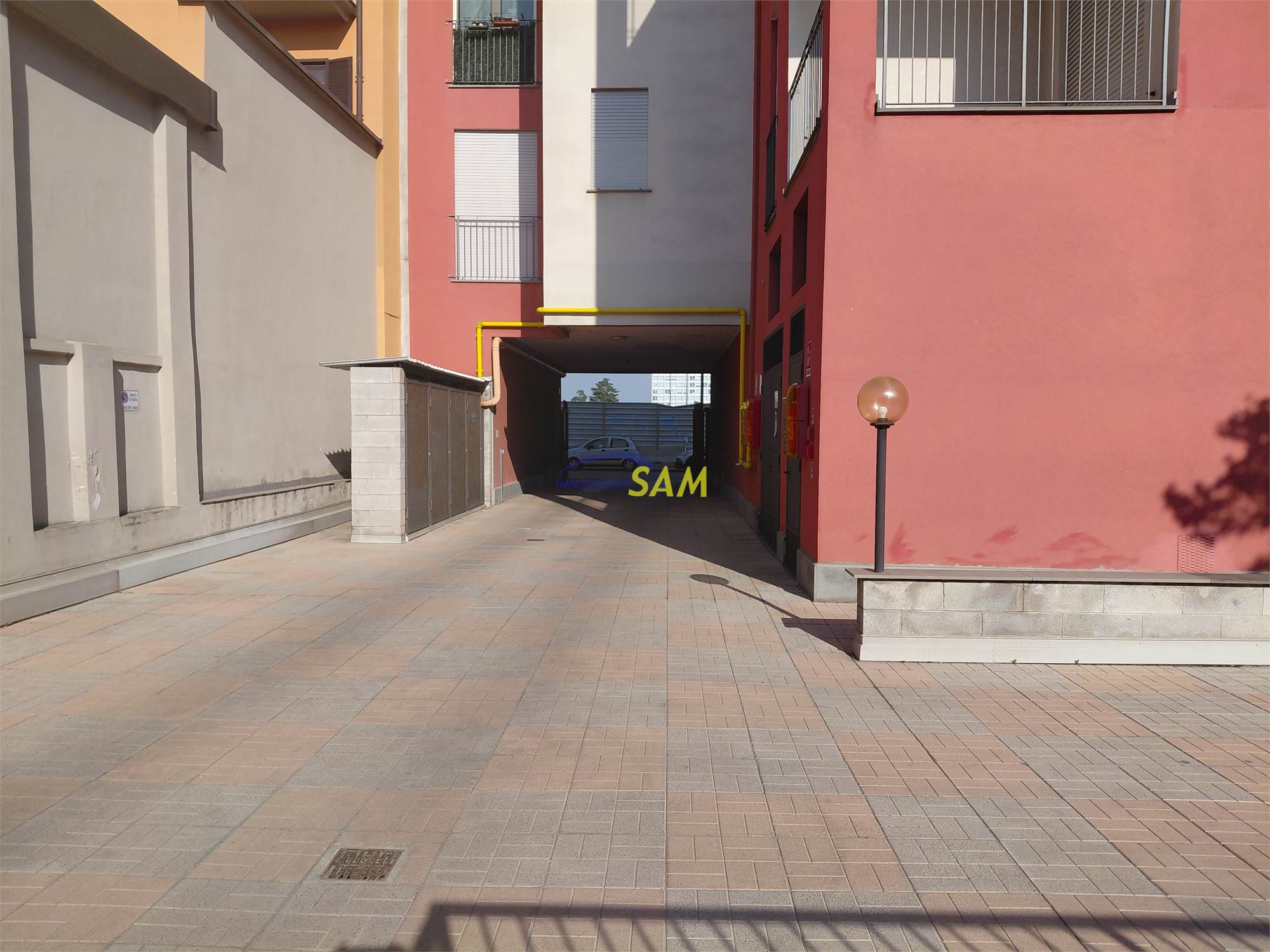 Photo 6