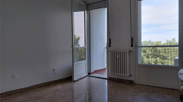 TRILOCALE IN VIALE OMERO