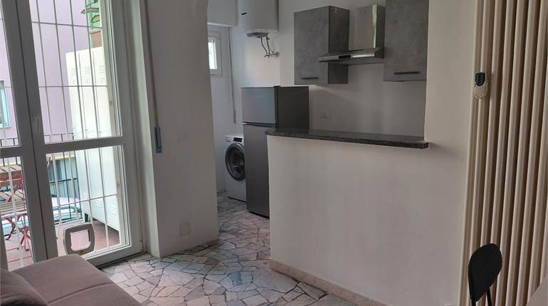 BILOCALE IN VIALE UMBRIA